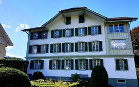 Interlaken Town House Sleeps 12 Guests Central